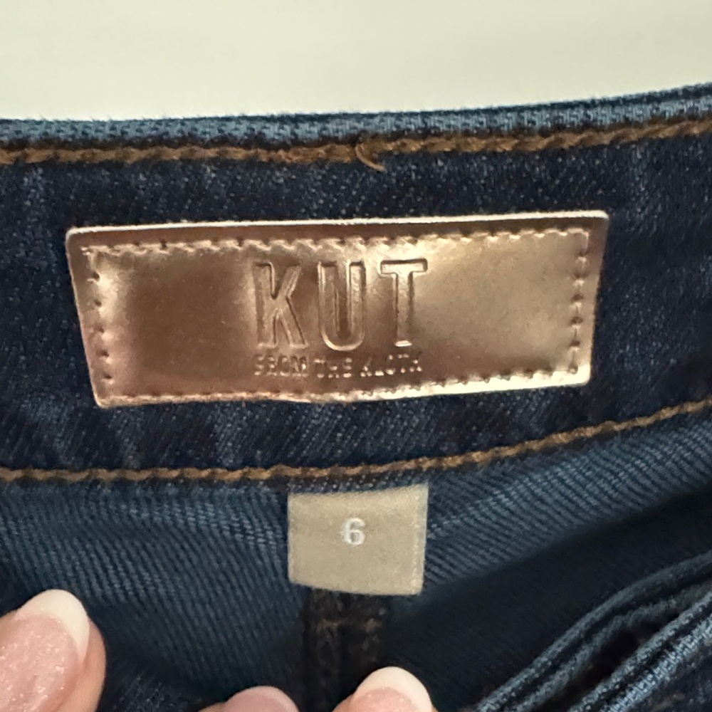 Kut from the Kloth Blake Super Wide Leg Jeans in Indisputable - Picture 5 of 8